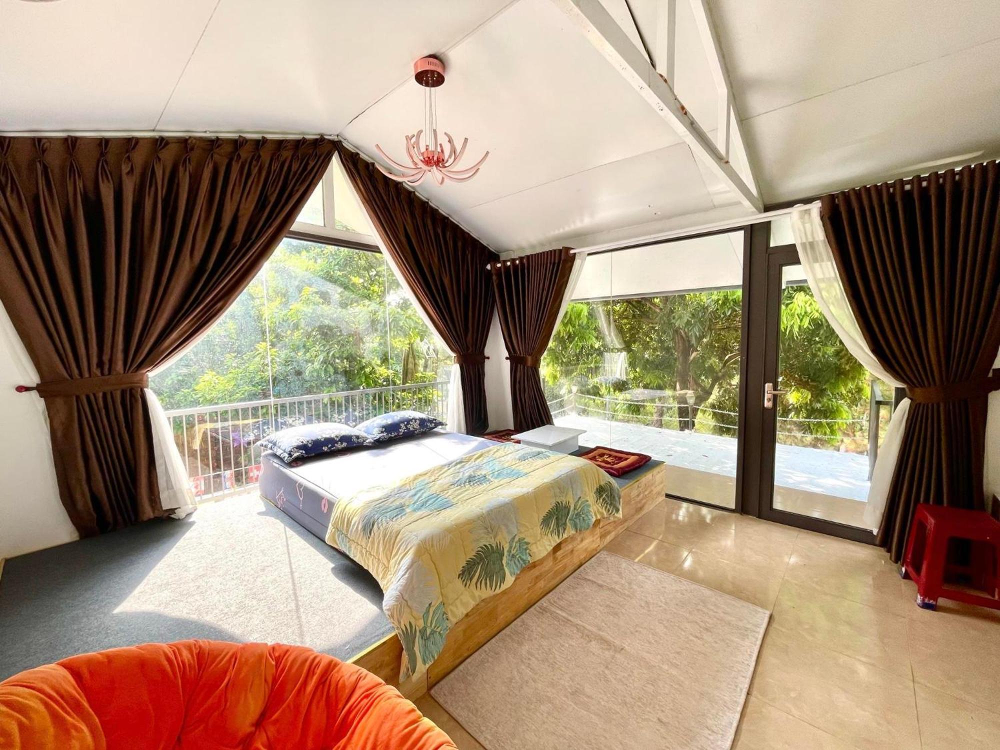 Lake View Homestay Pleiku Exterior photo